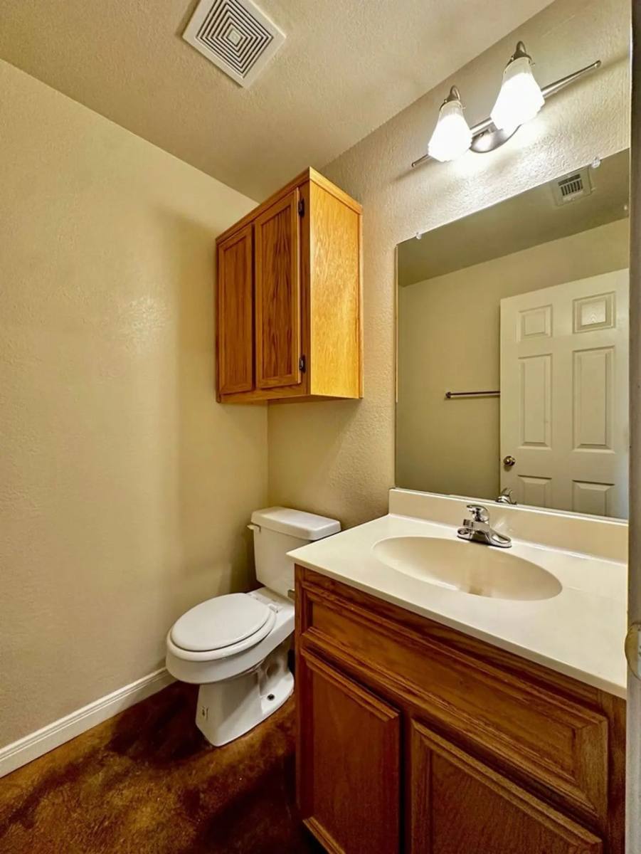 Townhouse for rent at 1925 S 12th St, Waco, TX 76706