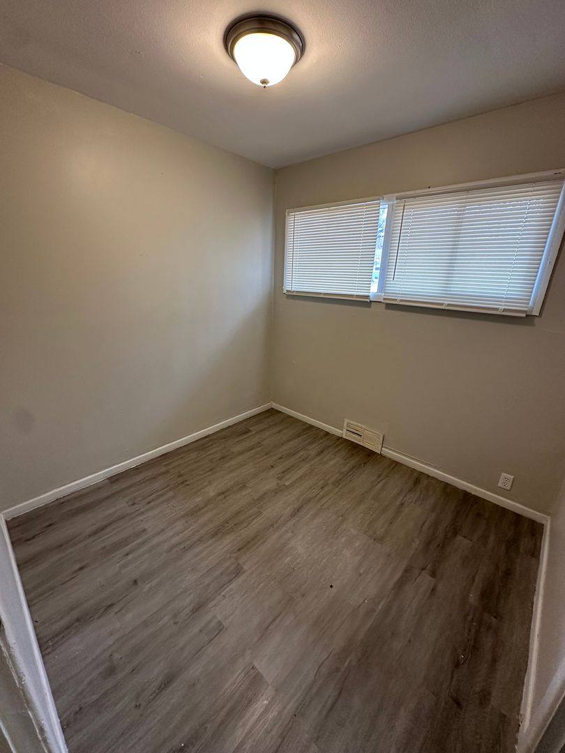House for rent at 11302 Corrington Ave, Kansas City, MO 64134