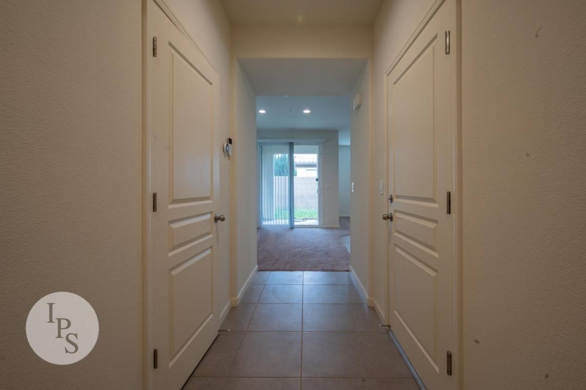 House for rent at 6052 E Bishop Lane, Fresno, CA 93727