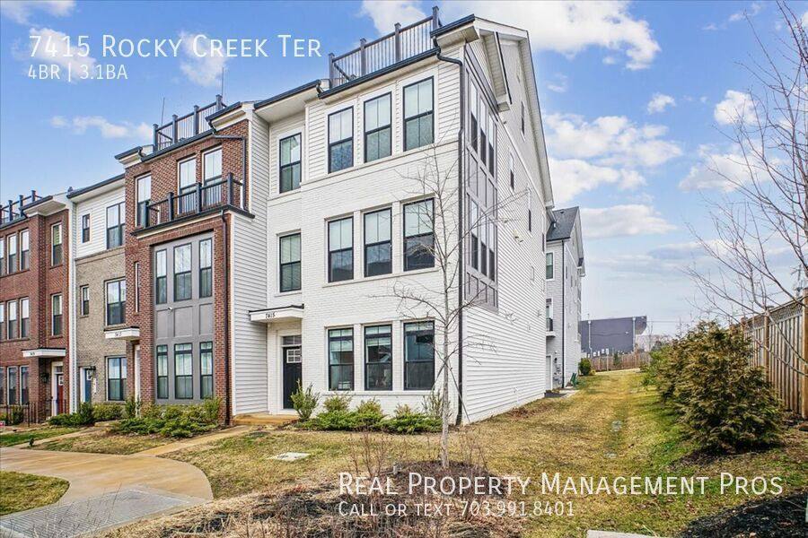 Townhouse for rent at 7415 Rocky Creek Terrace, Annandale, VA 22003