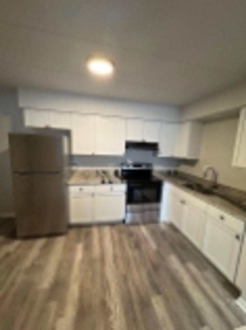 Apartment for rent at 2040 S 16th Ave, Broadview, IL 60155