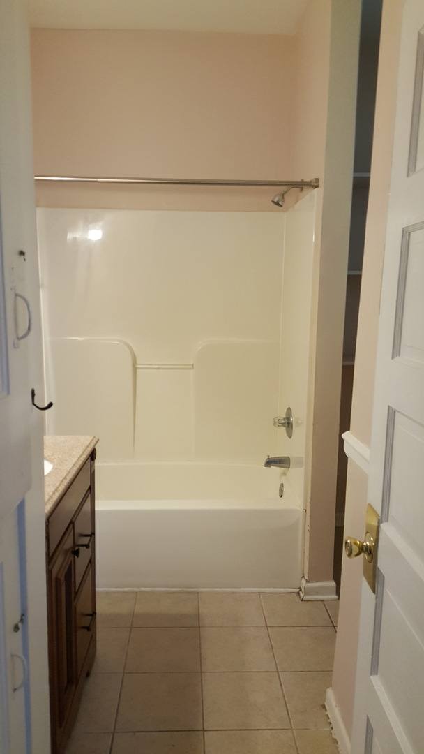 Apartment for rent at 414 London St, Portsmouth, VA 23704