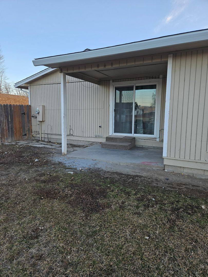 House for rent at 709-895 Alder St, Susanville, CA 96130