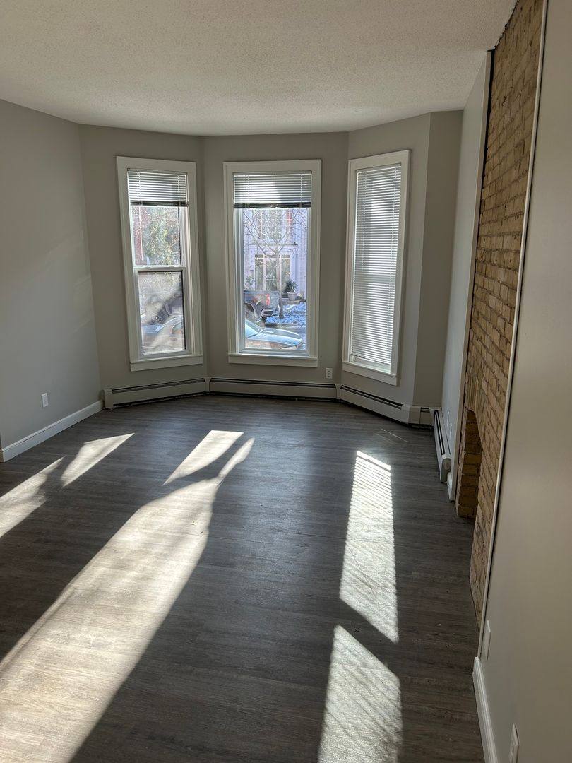Apartment for rent at 728 E 16th St, Minneapolis, MN 55404