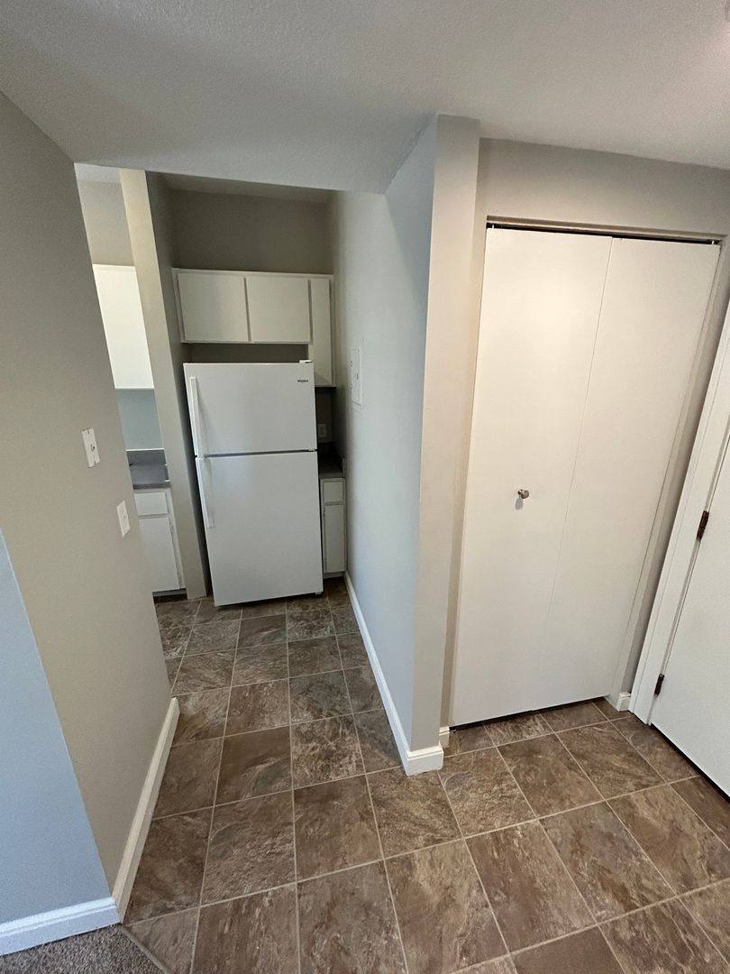 Apartment for rent at 728 E 16th St, Minneapolis, MN 55404