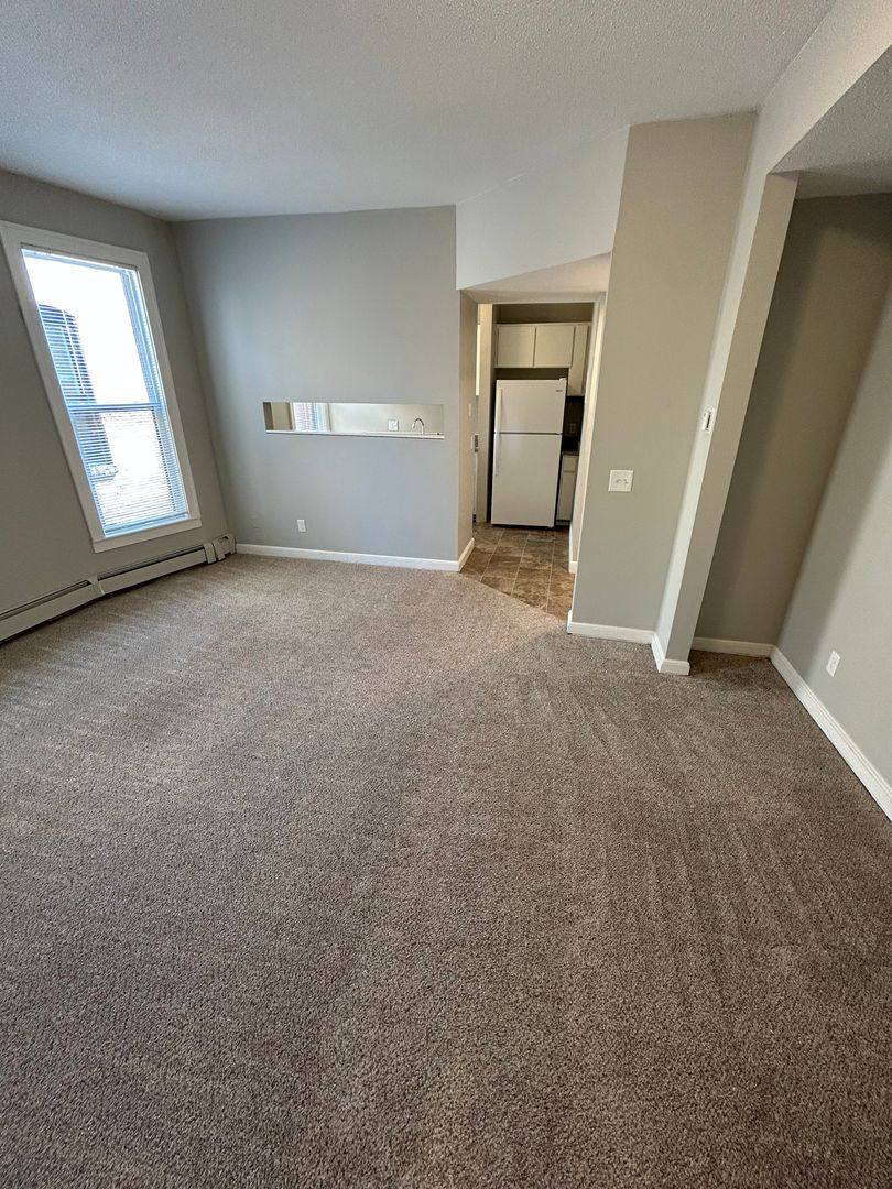 Apartment for rent at 728 E 16th St, Minneapolis, MN 55404
