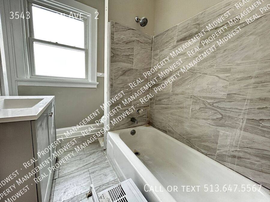 Apartment for rent at 3543 Wilson Ave #2, Cincinnati, OH 45229