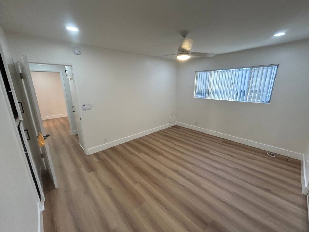 Apartment for rent at 8206 Romaine St, Los Angeles, CA 90046