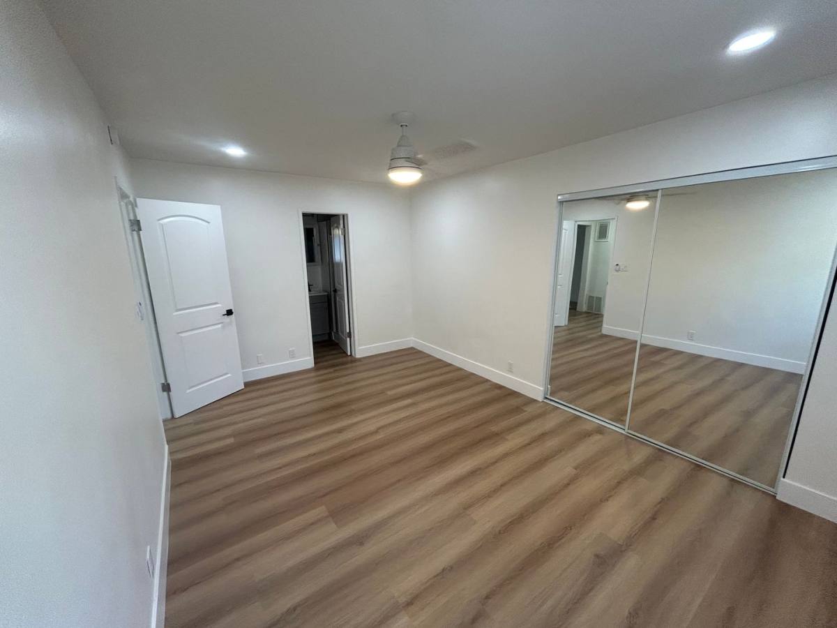 Apartment for rent at 8206 Romaine St, Los Angeles, CA 90046