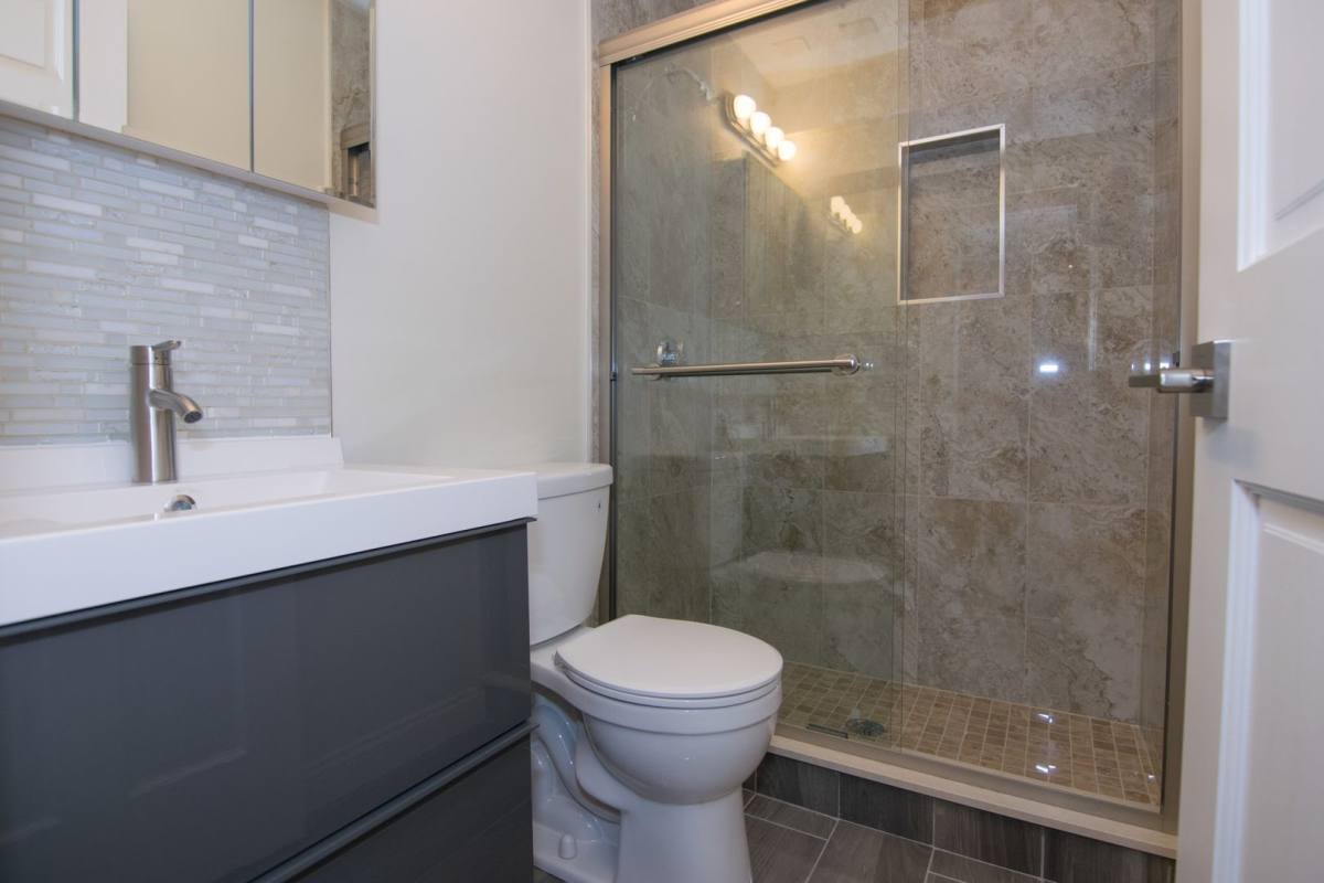 House for rent at 1805 Beacon St #2B, Brookline, MA 02445