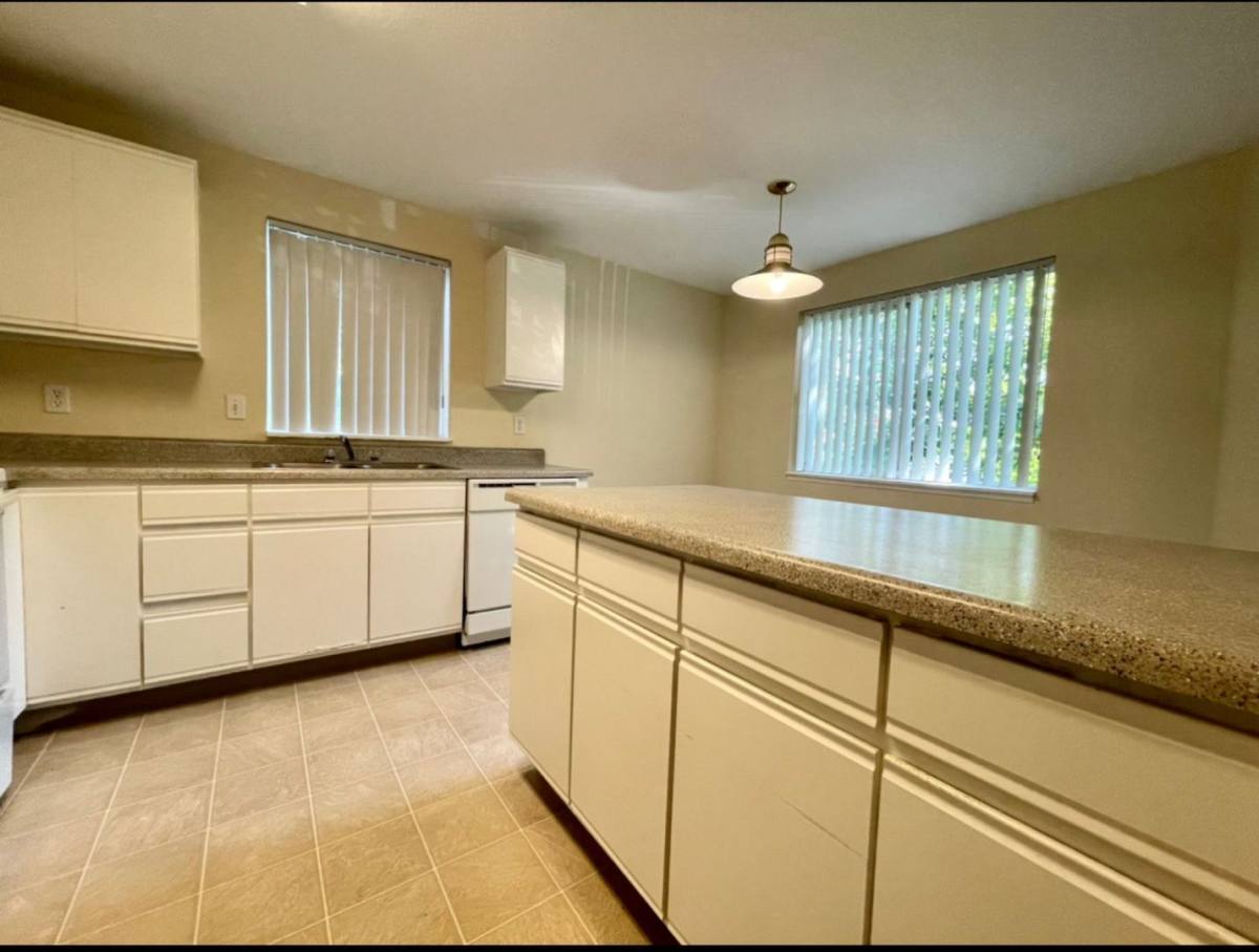Apartment for rent at 5702 - 5710 NE Prescott St, Portland, OR 97218
