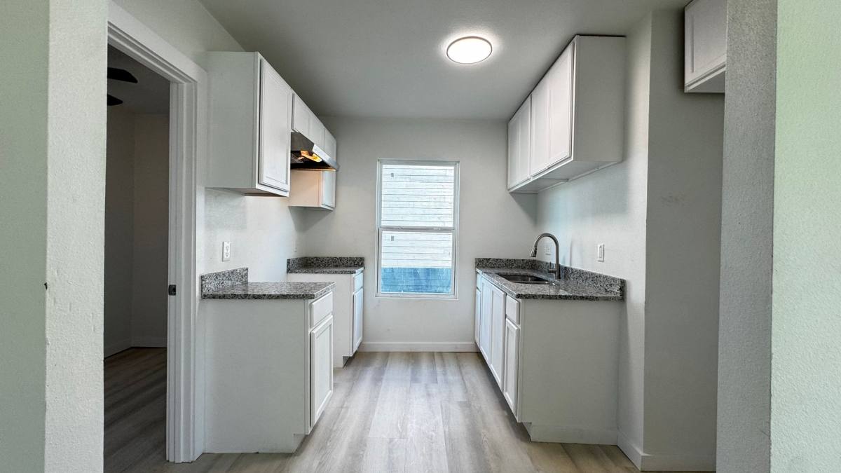 Apartment for rent at 1513 10th St, Corpus Christi, TX 78404