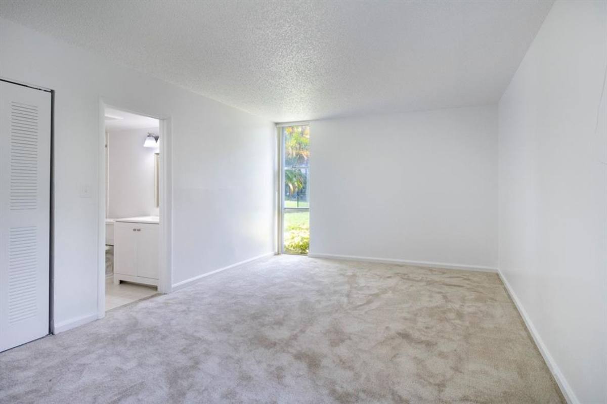 2930 Forest Hills Blvd, Coral Springs, FL 33065 - Apartment For Rent - Image 9