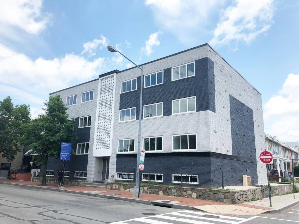 Apartment for rent at 2833 Georgia Ave NW, Washington, DC 20001