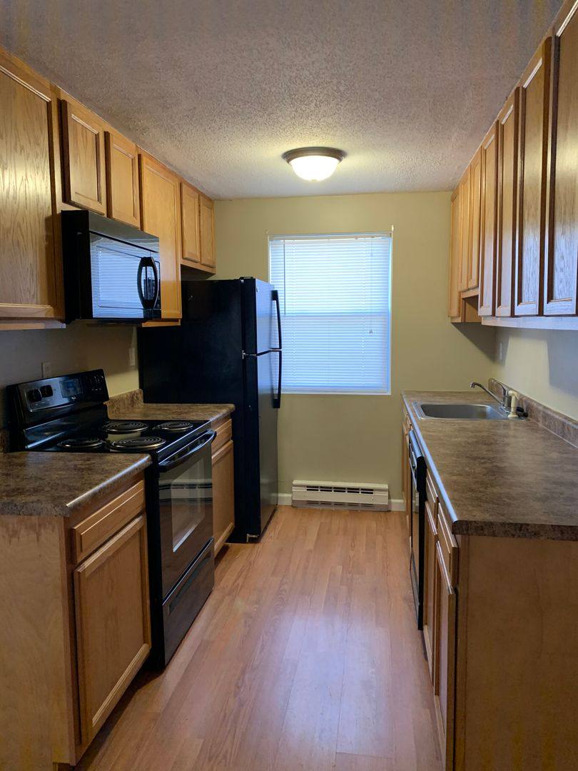 Townhouse for rent at 1 Chelsea Dr, Cortland, NY 13045
