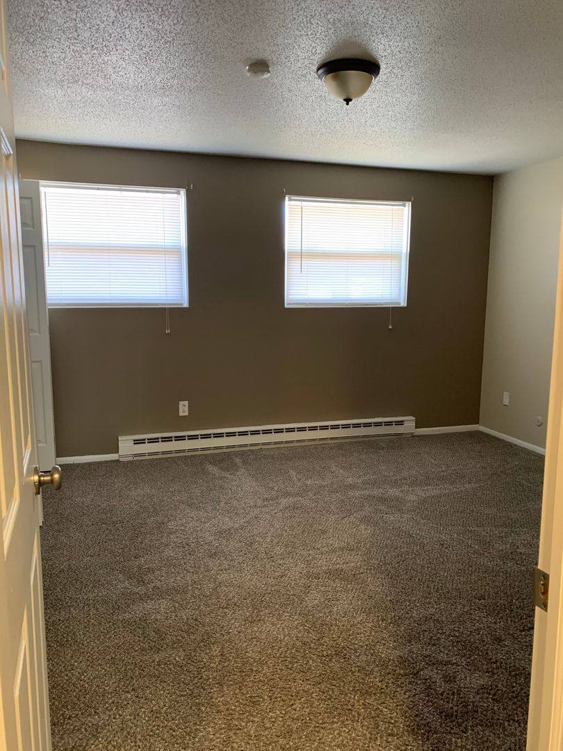 Townhouse for rent at 1 Chelsea Dr, Cortland, NY 13045