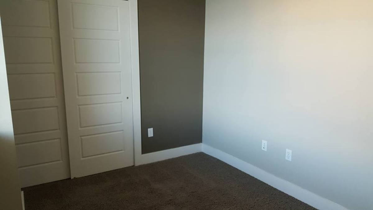 Apartment for rent at 607 E Second Ave, Flint, MI 48502