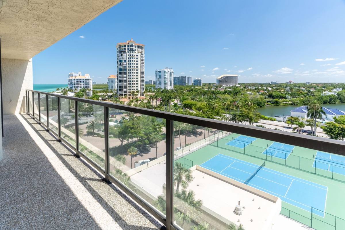 Condo for rent at 4901 Gulf Shore Blvd N, Naples, FL 34103