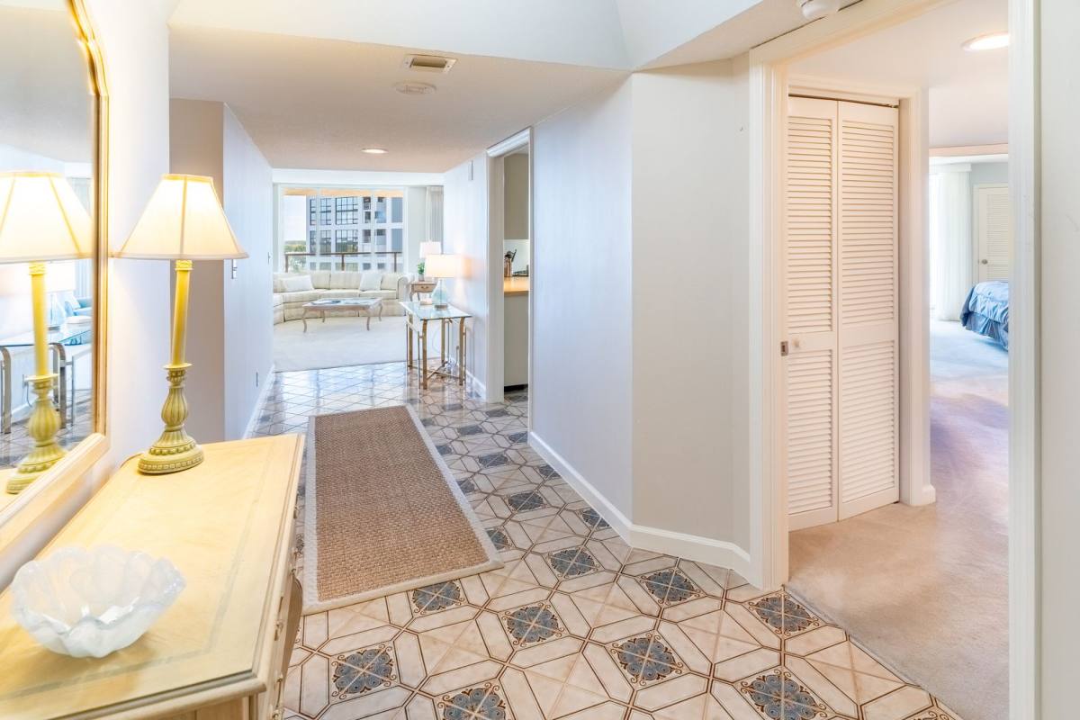 Condo for rent at 4901 Gulf Shore Blvd N, Naples, FL 34103