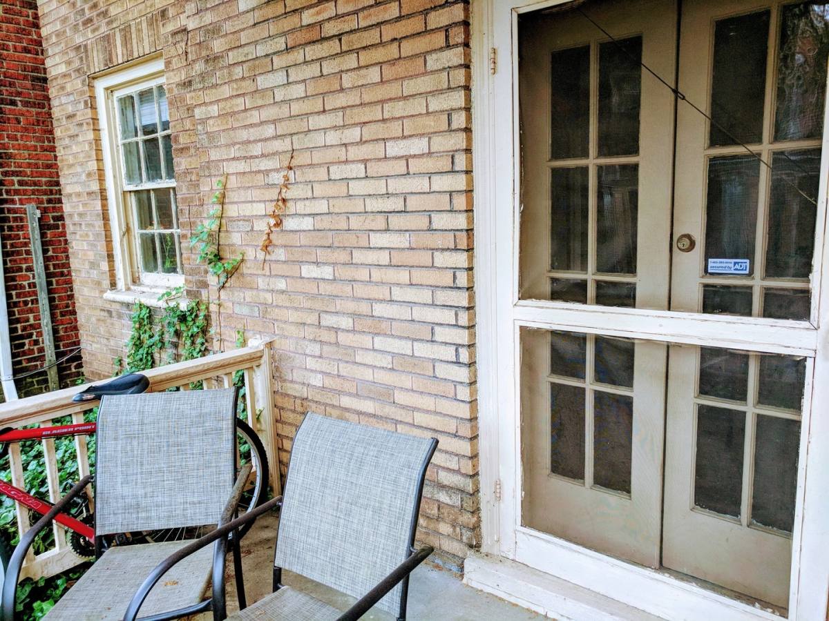 Apartment for rent at 302 N Cleveland St, Richmond, VA 23221
