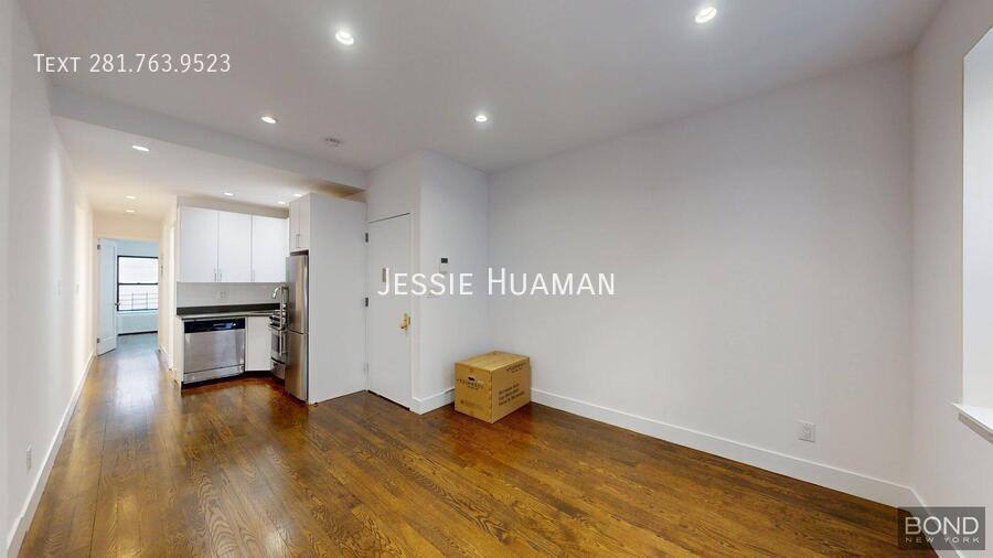 Apartment for rent at 304 E 49th St #4, New York, NY 10017