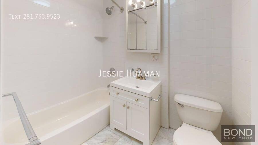 Apartment for rent at 304 E 49th St #4, New York, NY 10017