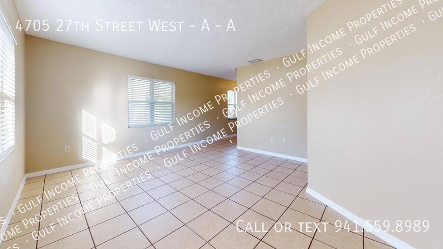 Apartment for rent at 4705 27th St W #A, Bradenton, FL 34207