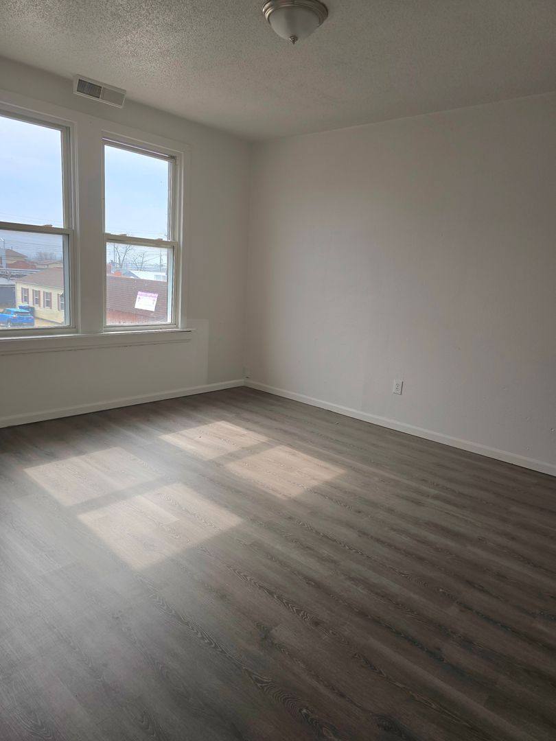 Apartment for rent at 301 E Lorena, Wood River, IL 62095