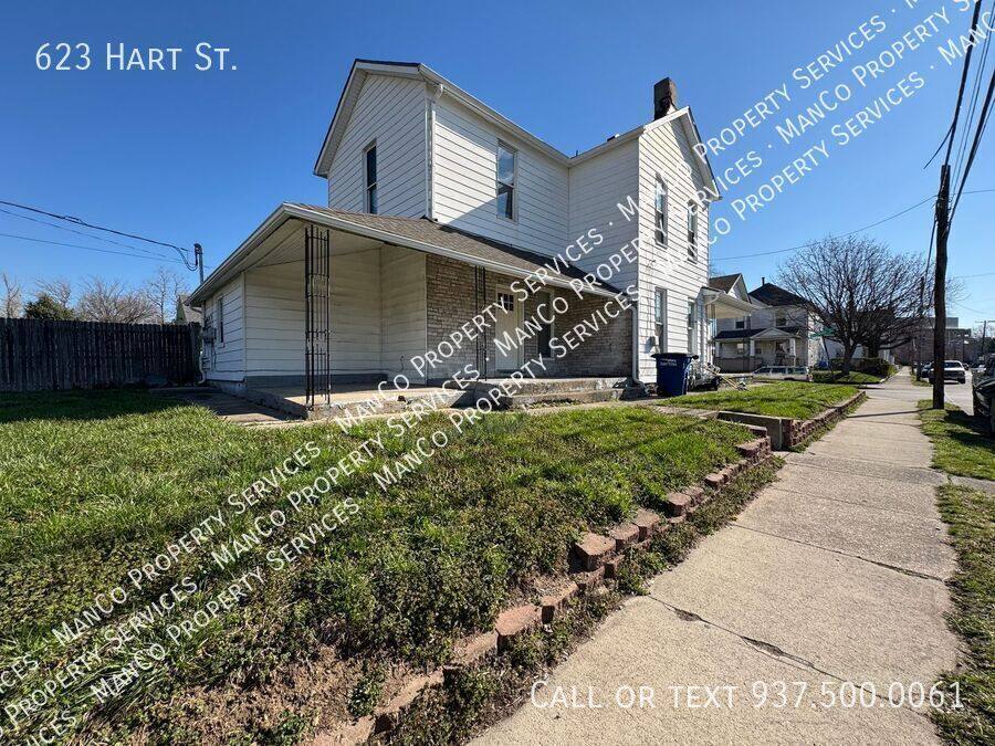 Apartment for rent at 623 Hart St, Dayton, OH 45404