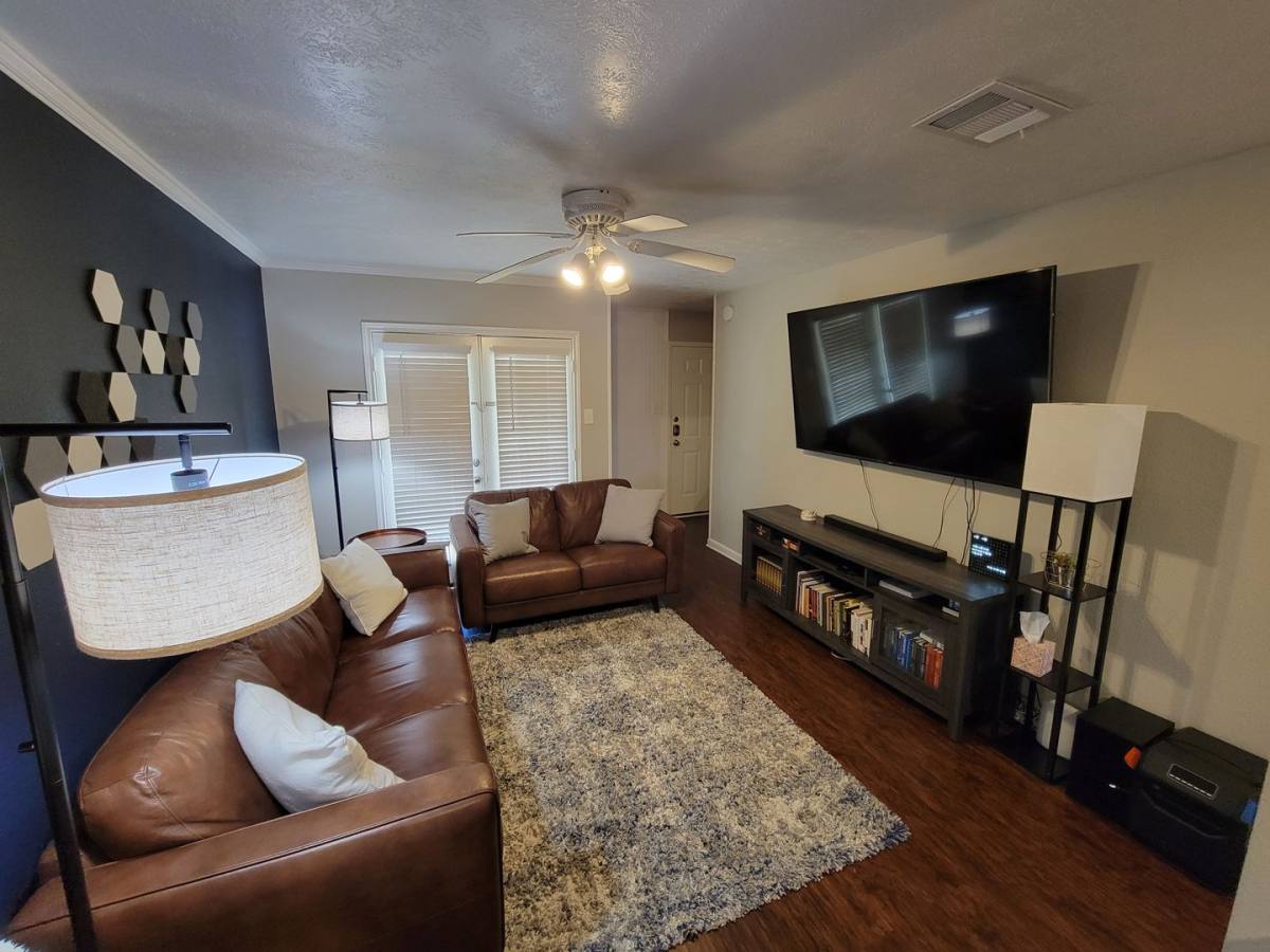 Townhouse for rent at 1411 Airline Dr #A, College Station, TX 77845