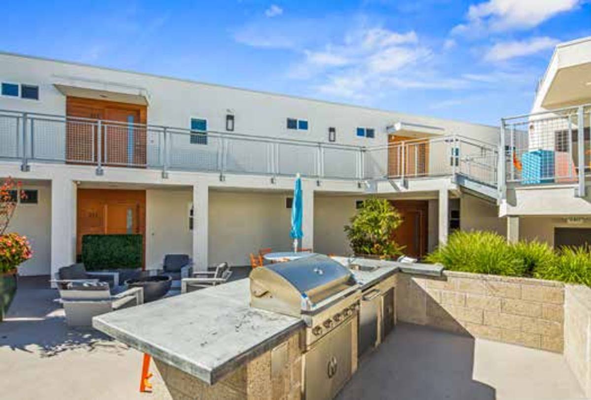 Apartment for rent at 3909 Voltaire St, San Diego, CA 92107
