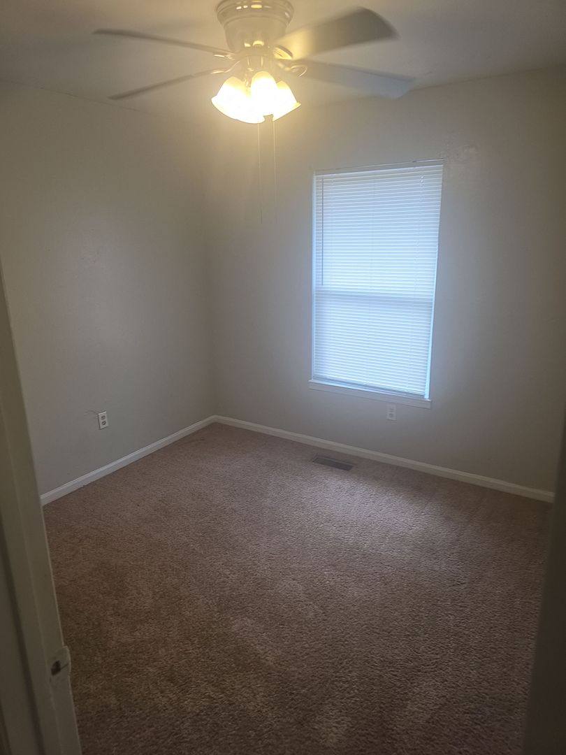 Townhouse for rent at 3618 B Medical Dr, Columbia, SC 29203
