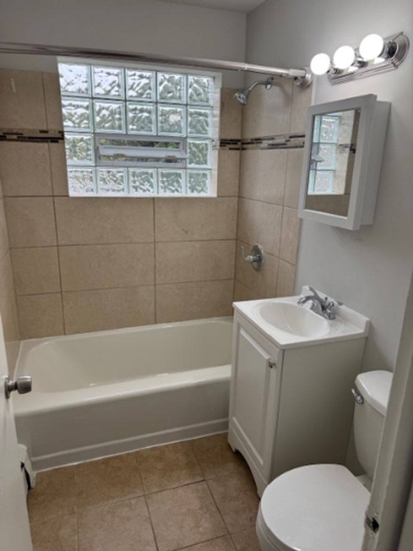 Apartment for rent at 13034 Honore St, Blue Island, IL 60406