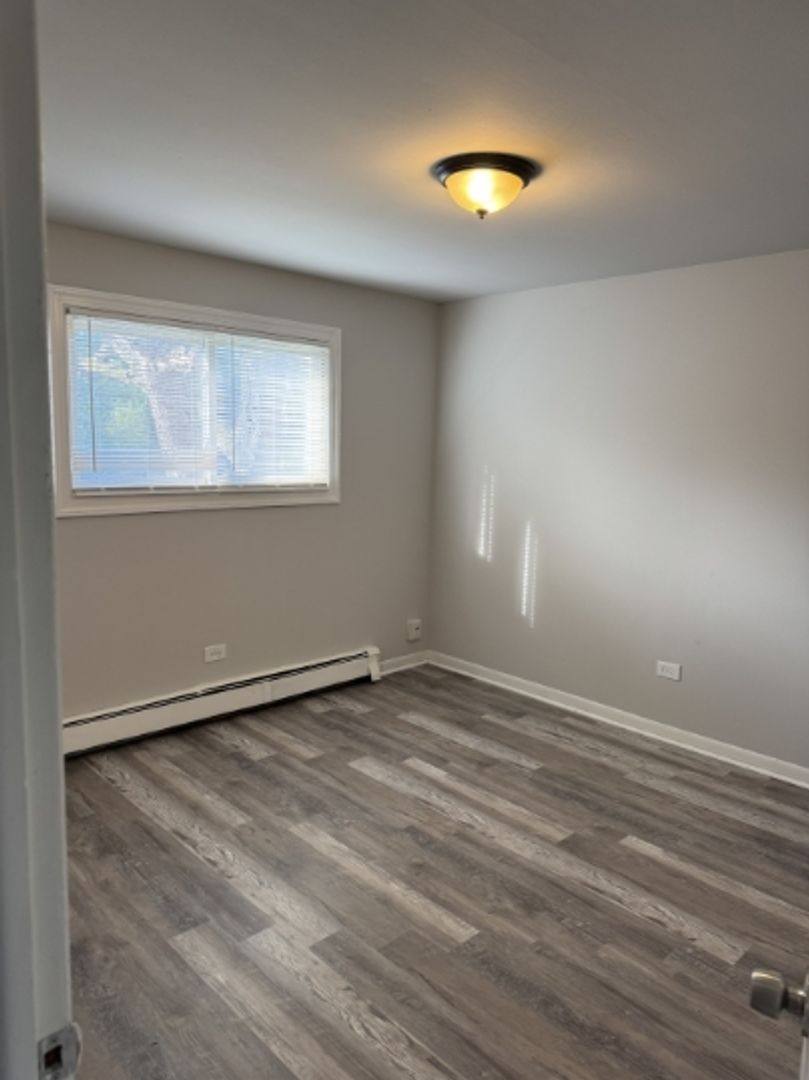 Apartment for rent at 13034 Honore St, Blue Island, IL 60406