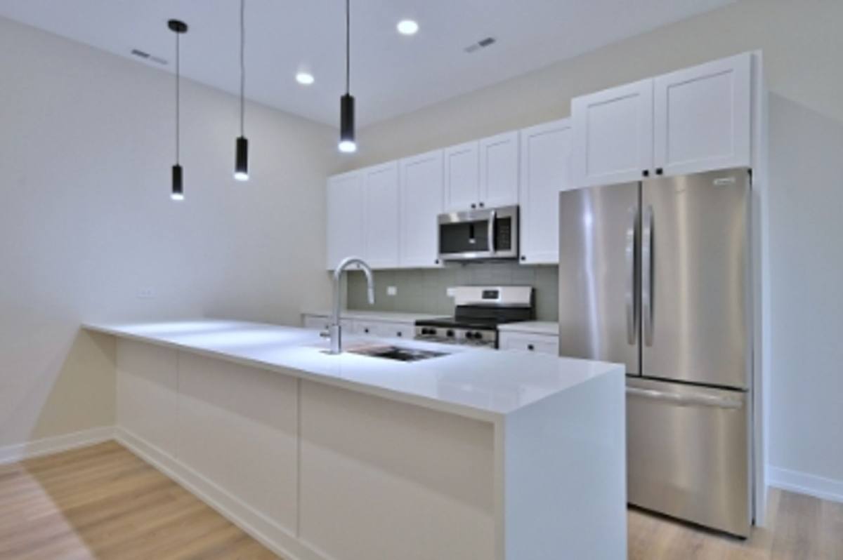 Apartment for rent at 7512-7522 Madison St, Forest Park, IL 60130