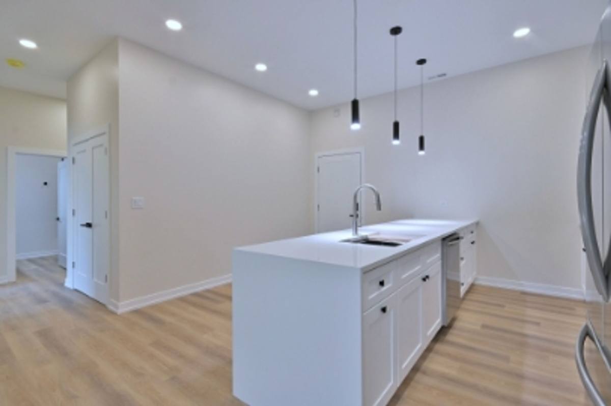 Apartment for rent at 7512-7522 Madison St, Forest Park, IL 60130