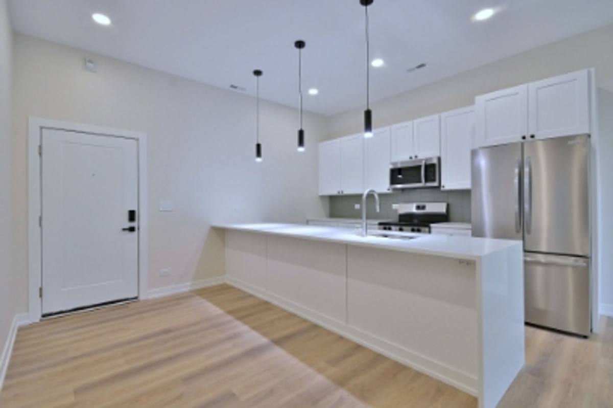 Apartment for rent at 7512-7522 Madison St, Forest Park, IL 60130