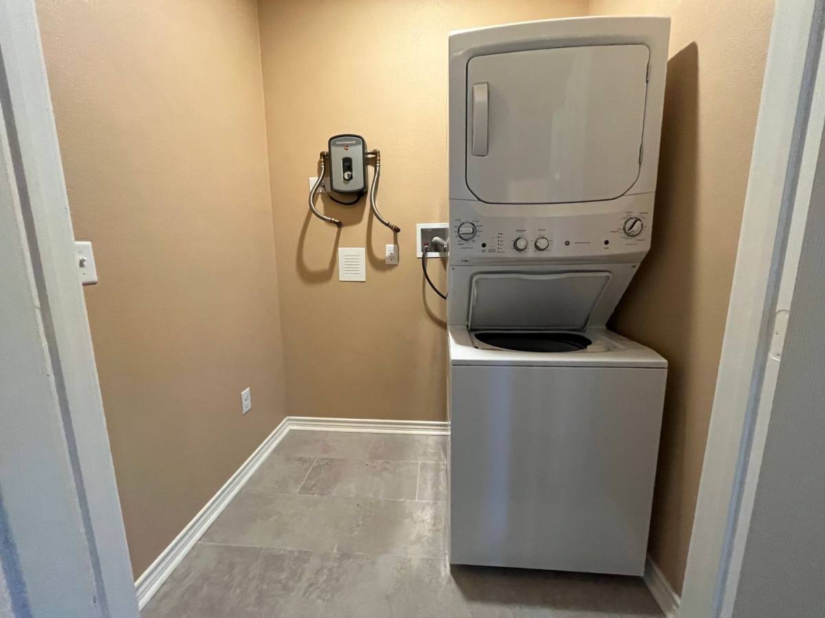 Apartment for rent at 12885 County Rd, Tyler, TX 75706