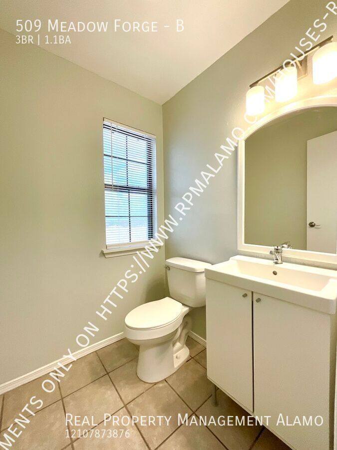 Apartment for rent at 509 Meadow Forge #B, Converse, TX 78109