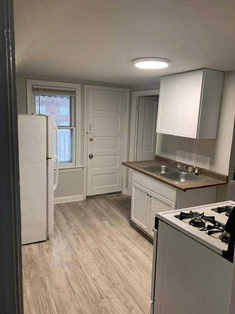 Apartment for rent at 1483 E 120th St, Cleveland, OH 44106
