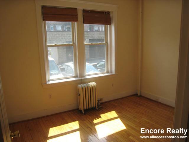Apartment for rent at 62 Egmont St #6, Brookline, MA 02446