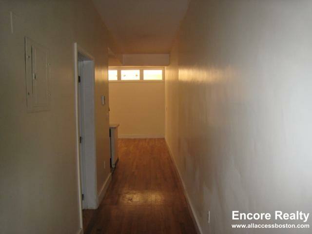 Apartment for rent at 62 Egmont St #6, Brookline, MA 02446