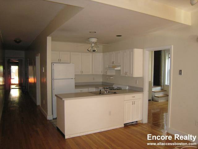 Apartment for rent at 62 Egmont St #6, Brookline, MA 02446