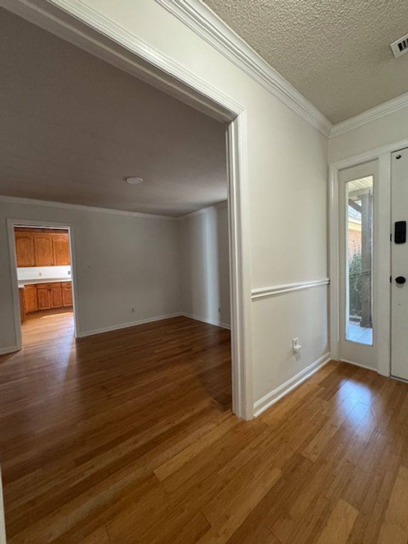 House for rent at 305 Glen Oak Dr, Goldsboro, NC 27534