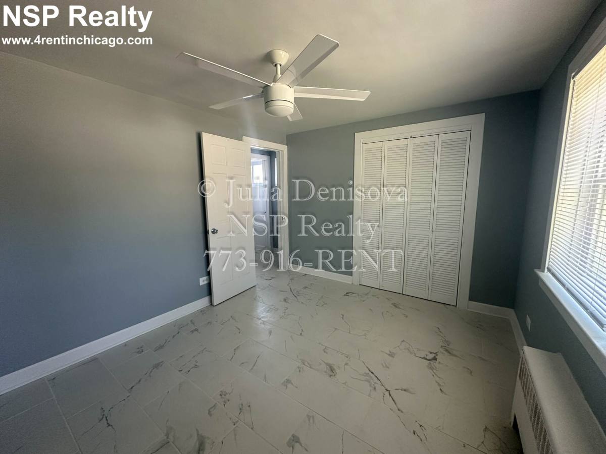 Apartment for rent at 6700 N California, Chicago, IL 60645
