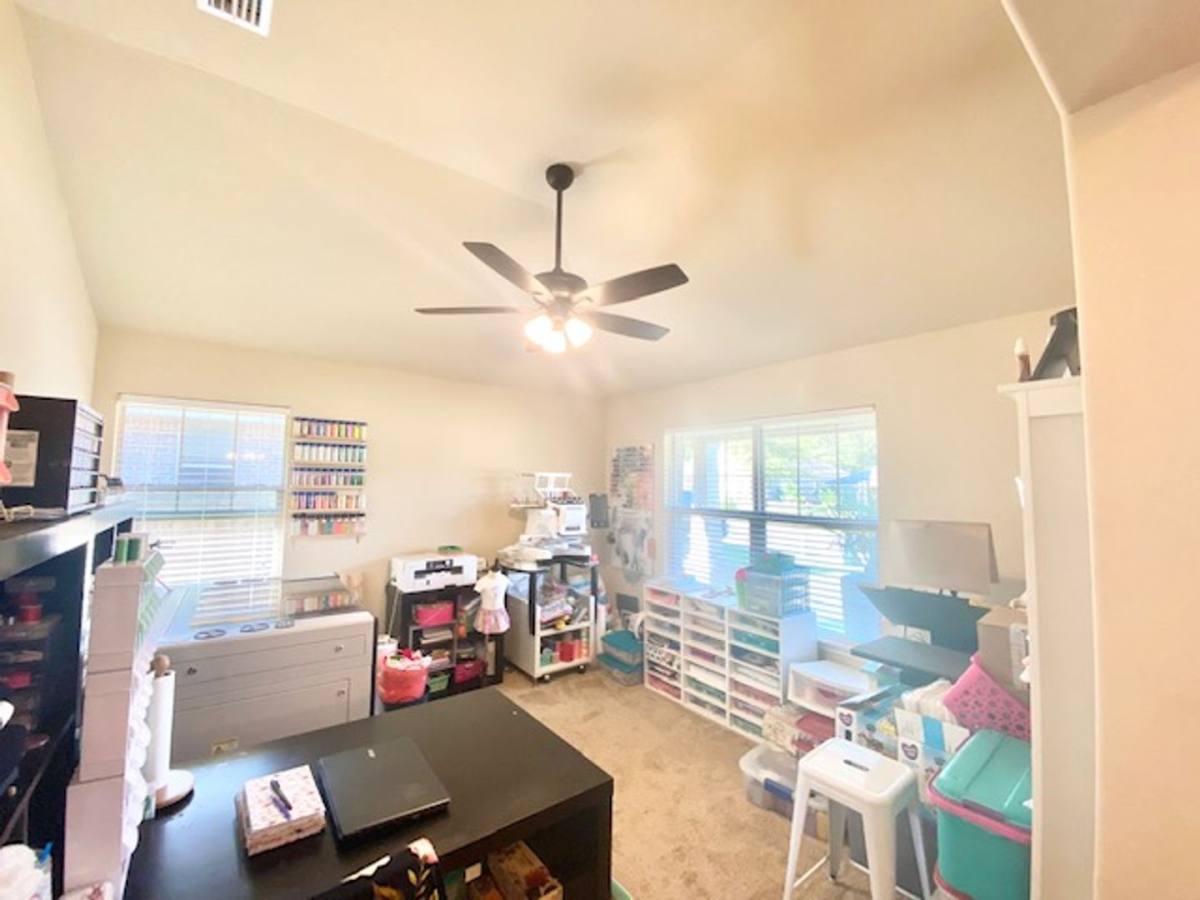 House for rent at 6040 Trestle St, Crestview, FL 32536