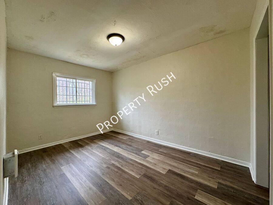 Apartment for rent at 3603 Dorris St, Chattanooga, TN 37410
