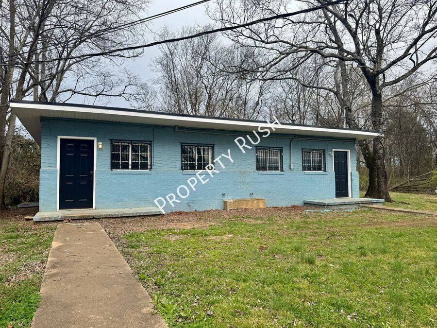 Apartment for rent at 3605 Dorris St, Chattanooga, TN 37410