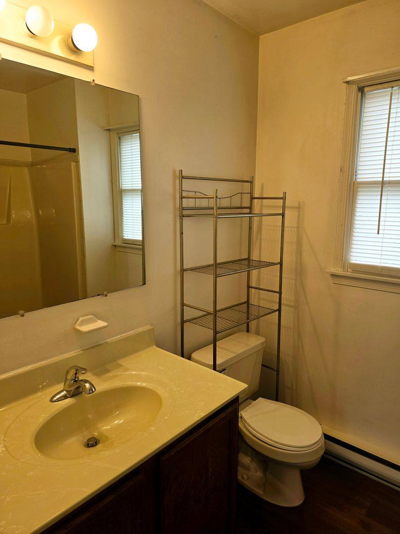 Apartment for rent at 6 5th St, Hanover, PA 17331