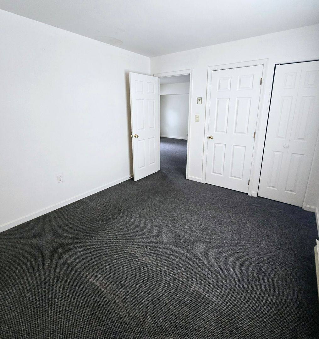 Apartment for rent at 6 5th St, Hanover, PA 17331